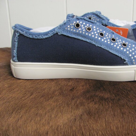 Montana West Women's Rhinestone Sneakers NIB - Picture 12 of 13